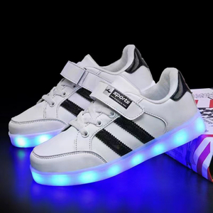 Chaussures à lampe élastique pour enfants